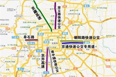 本市筹划东南西北均有快速路或高速路施划公交专用道.制图吴垚