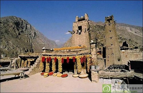 感受别样民族风情 黄金周成都至大九寨环线