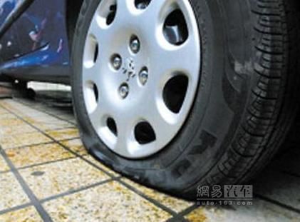 不论是铁圈或铝圈,都应该定时检查是否有变形受损