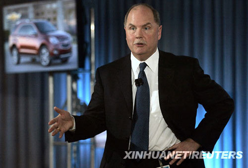 【资料图片】2009年12月1日，美国通用汽车公司全球总裁兼首席执行官韩德胜宣布辞职。这是2009年11月16日，韩德胜在位于美国底特律市的通用汽车公司总部出席新闻发布的资料照片。新华社/路透