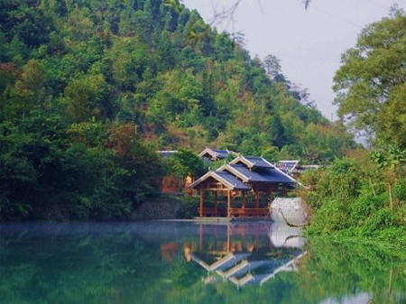 寻找凤凰湖 自驾去广西十万大山的八尺江中游(3)